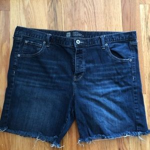Boyfriend Jean Shorts